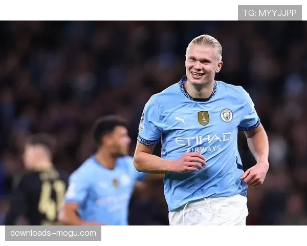 哈兰德赛后径直走回更衣室，未参与曼城球员谢场